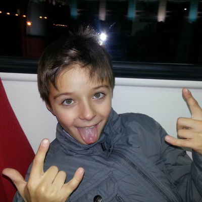 Кирилл Лавров