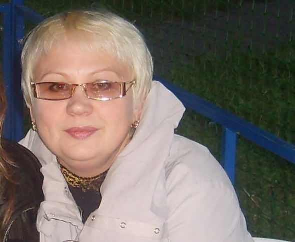 Елена Власова