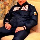Олег Уваркин