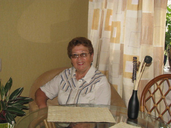 Лариса Муковозова