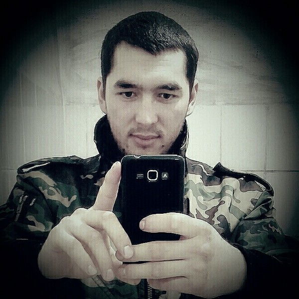 Мейрам Аронов