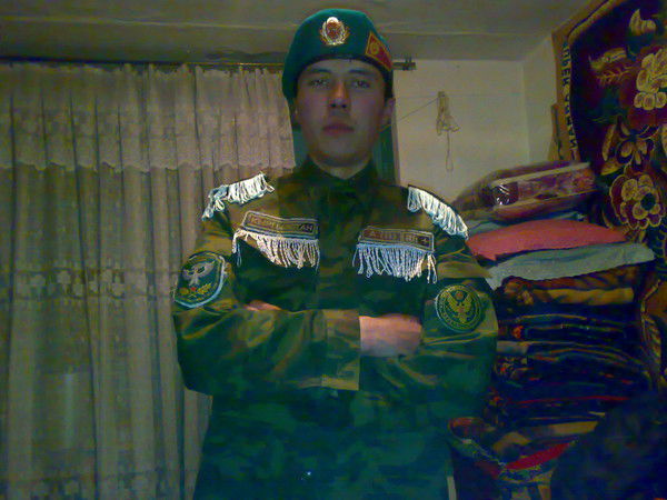 Мирлан Ахунов