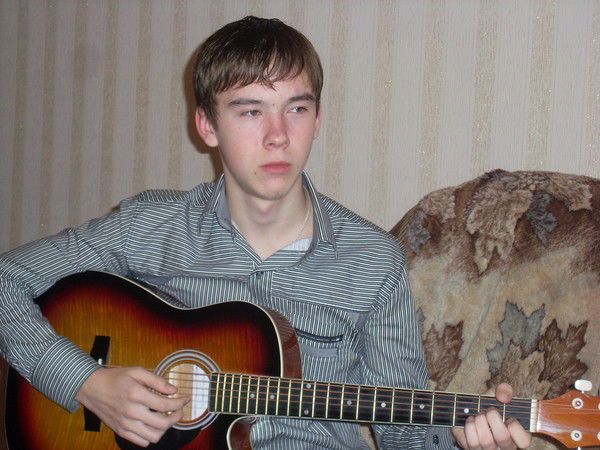 Дмитрий Антонов