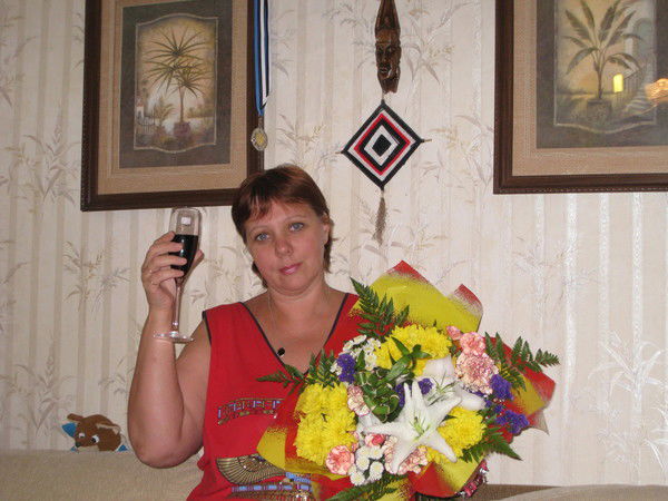 Лена Валяева