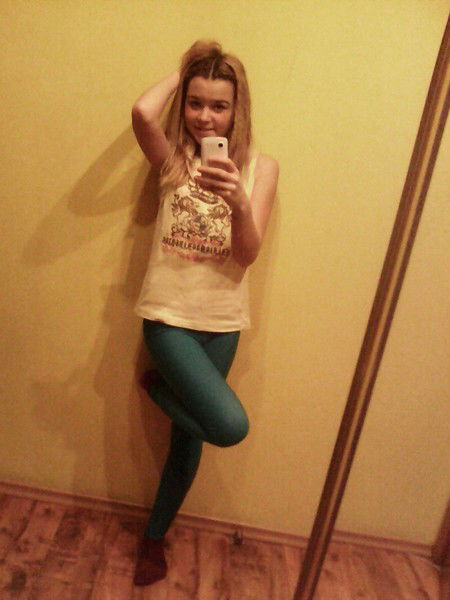 *анютка* Svetl'in'kaya