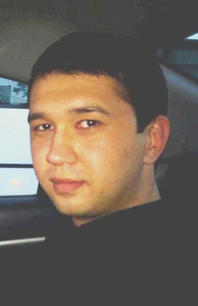 Азиз Абдукодиров