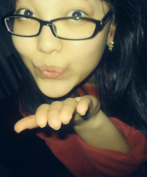 [Луноподобная Красавица]