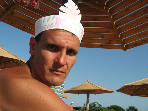 Олег Усанов