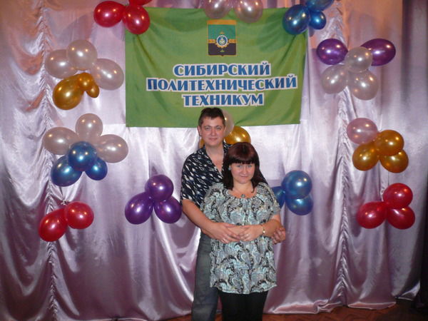 Антон Животов