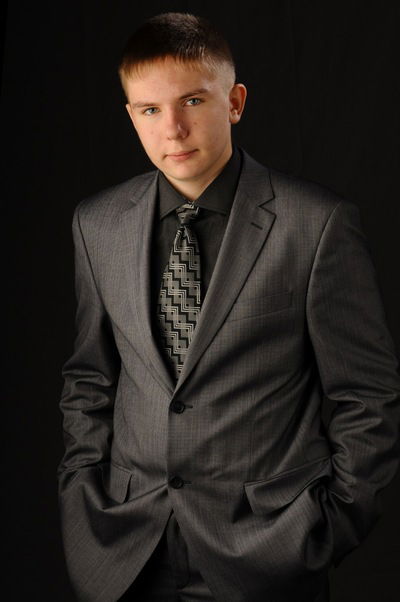 Артём Домокур