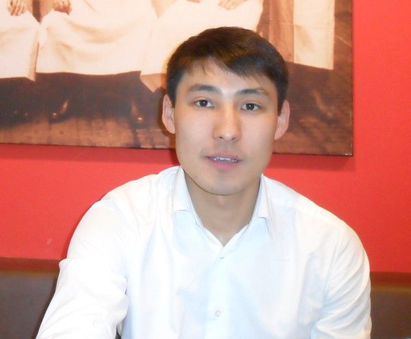 Кайрат Султанбеков