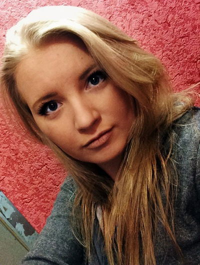 Ася Колганова