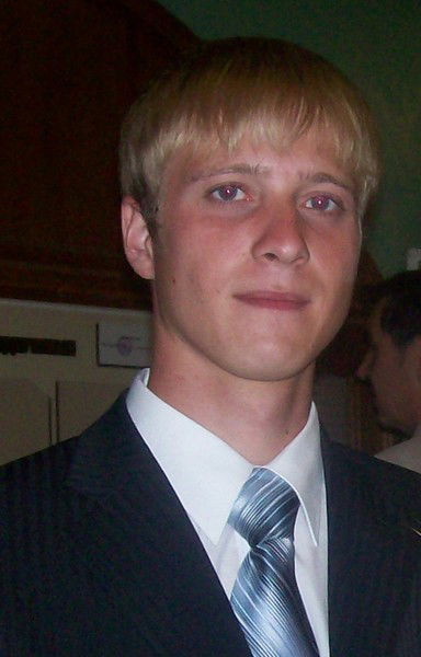 Женя Волков