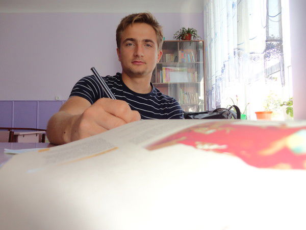 Неизвестно Неизвестно