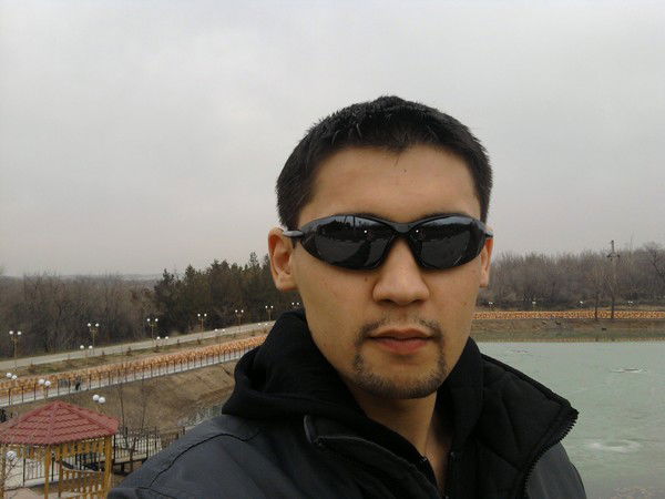 Искандер Сулейменов