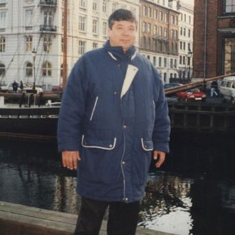 Замир Мустафаев