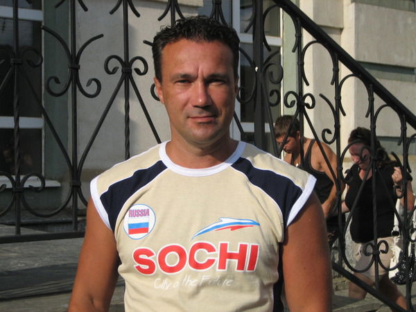 Александр Трифонов