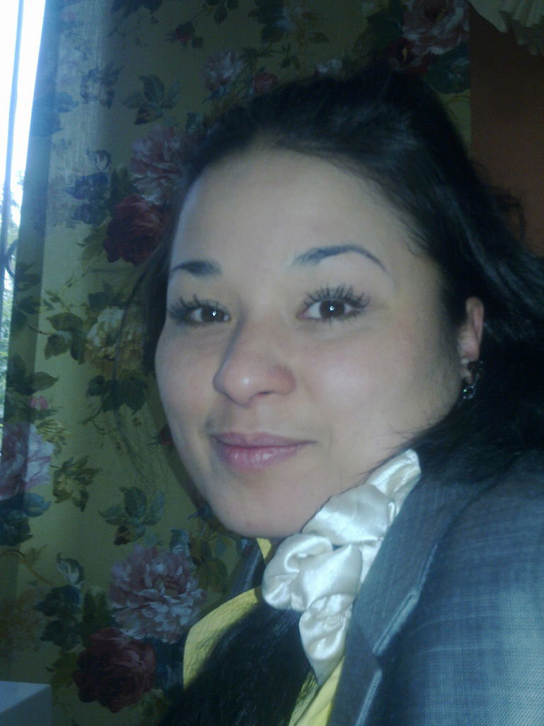 Камила Иминова