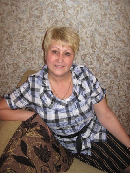 Елена Петрова