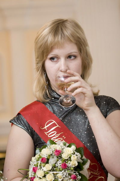 Анна Елизарова