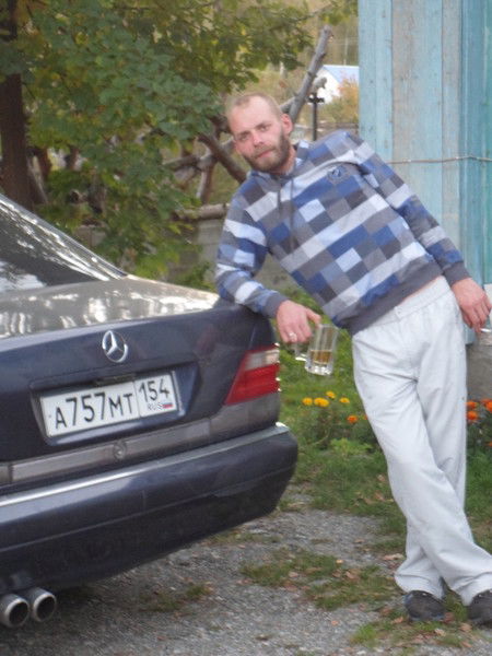 Сергей Олейник