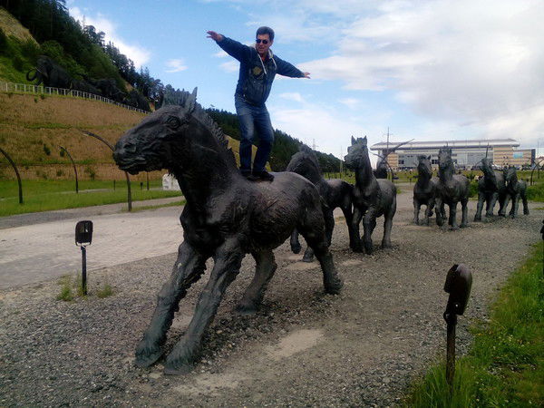 Рустам Хакимов