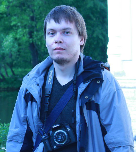 Павел Елаков