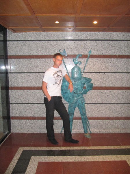 Павел Карташов