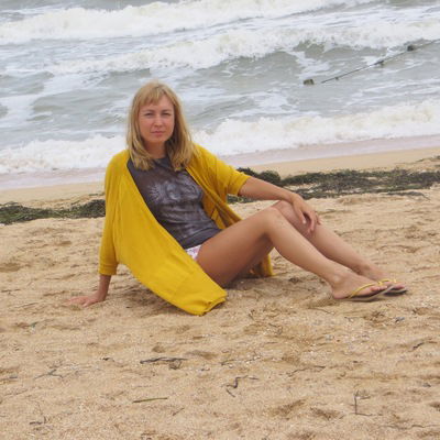 Елена Захарова