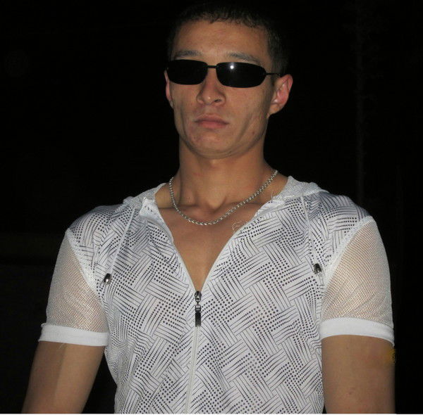 Анвар Алиханов