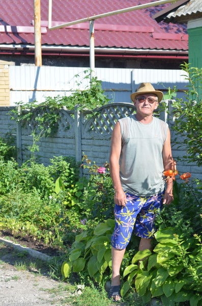 Толик Мухомедзянов