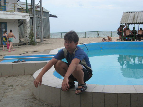 Неизвестно Неизвестно