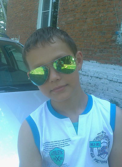 Андрей Ефремов