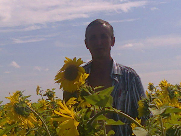 Александр Максимов