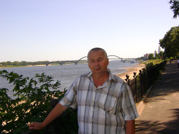 Василий Майстров