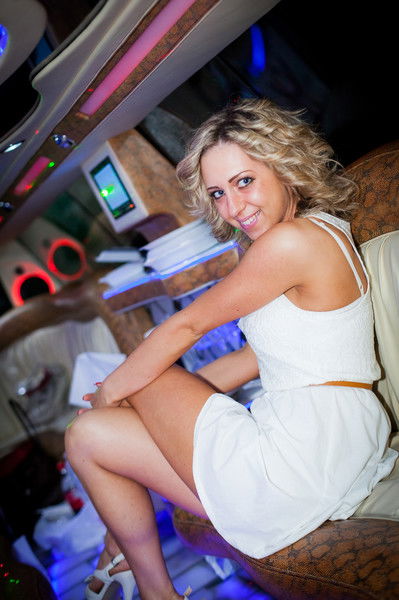 Александра Крысанова