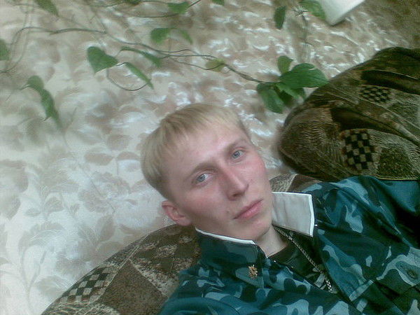 Антон Михайлов