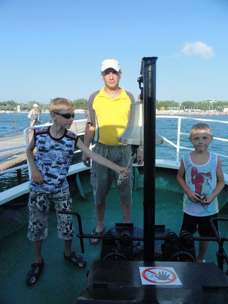 Владимир Попов