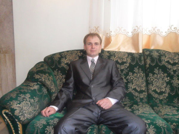 Денис Савин