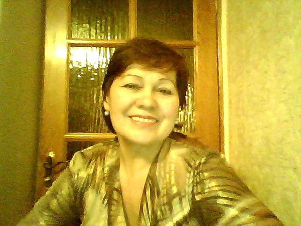 Елена Лопырева