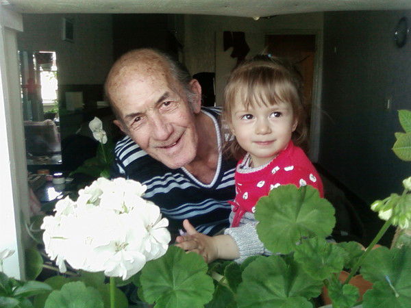 Анвар Абдуразаков