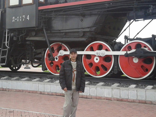 Бахтияр Окунев