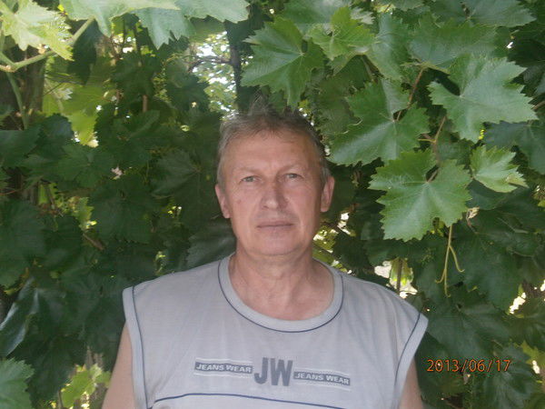 Александр Устинов