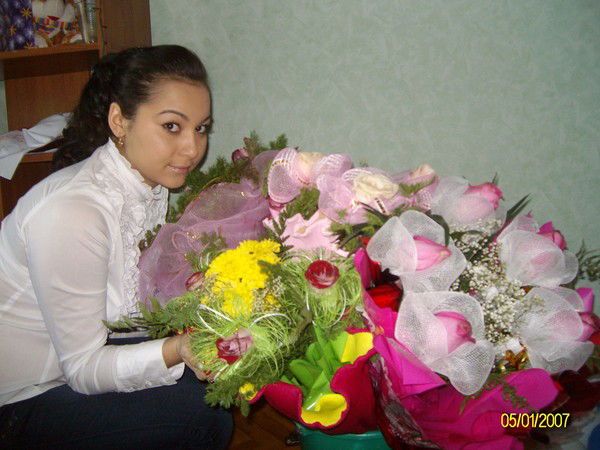 Lira Shokoladka Saitova