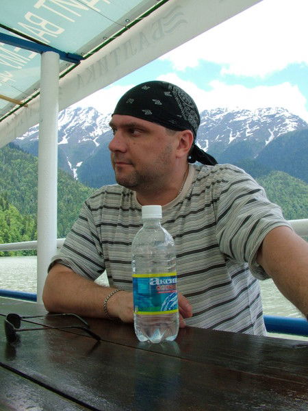 Леонид Макаров