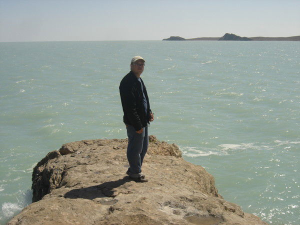 Артём Мельник