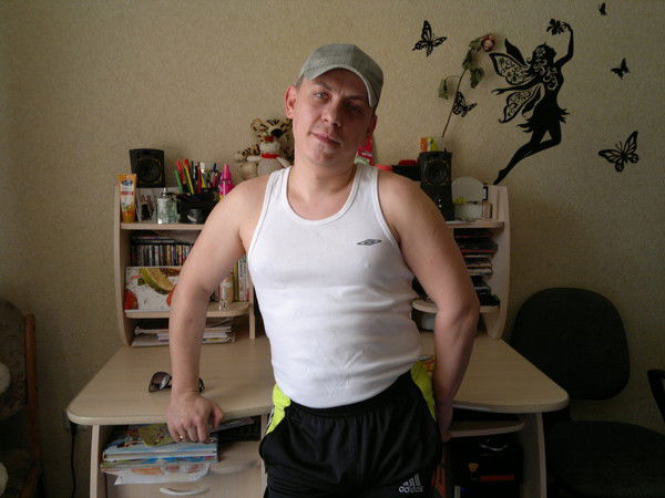 Андрей Макаров