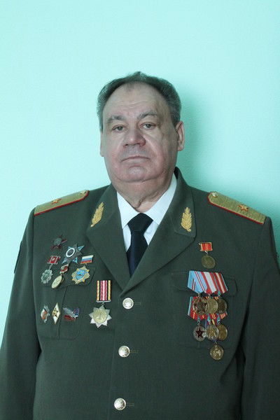 Виктор Донец