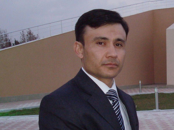 Faxriddin Raxbmov