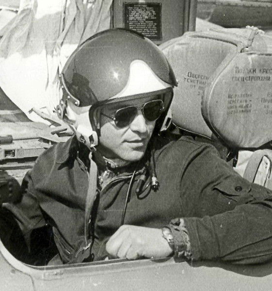 Александр Явтушенко